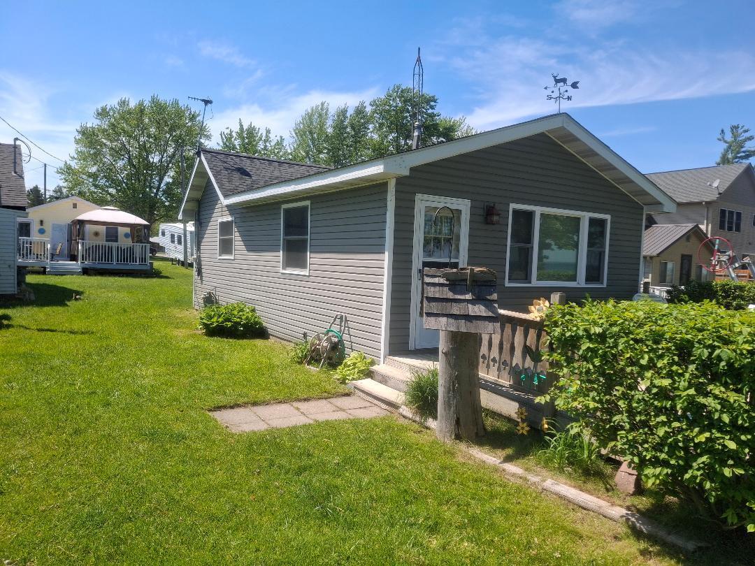 6434 W Houghton Lake Drive