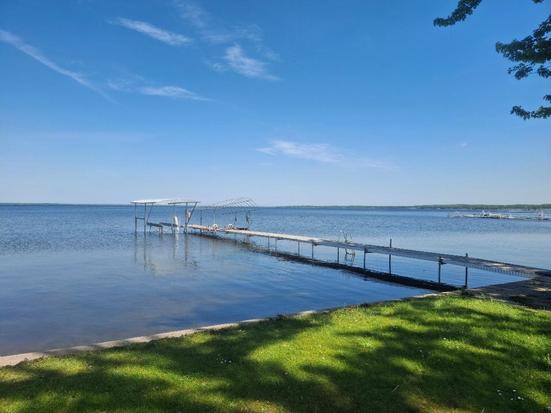 6434 W Houghton Lake Drive