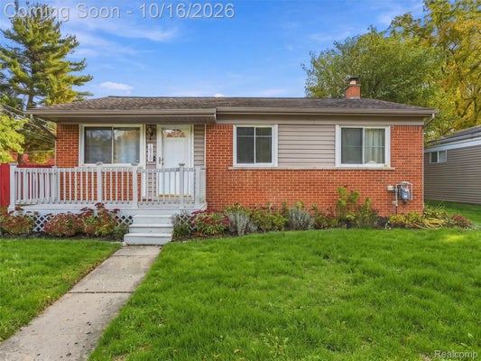 18550 FOCH ST, LIVONIA, MI 48152 - Image 59224c8f8e7c9f2f2b889bac3b62e7d8/1349932551