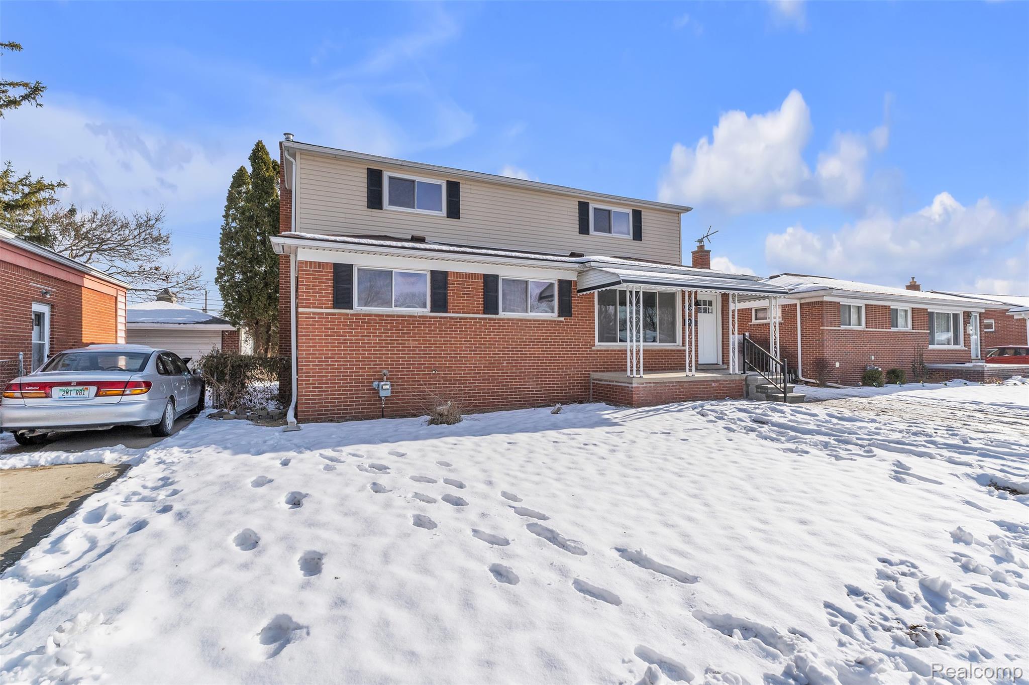 29526 Shirley Avenue