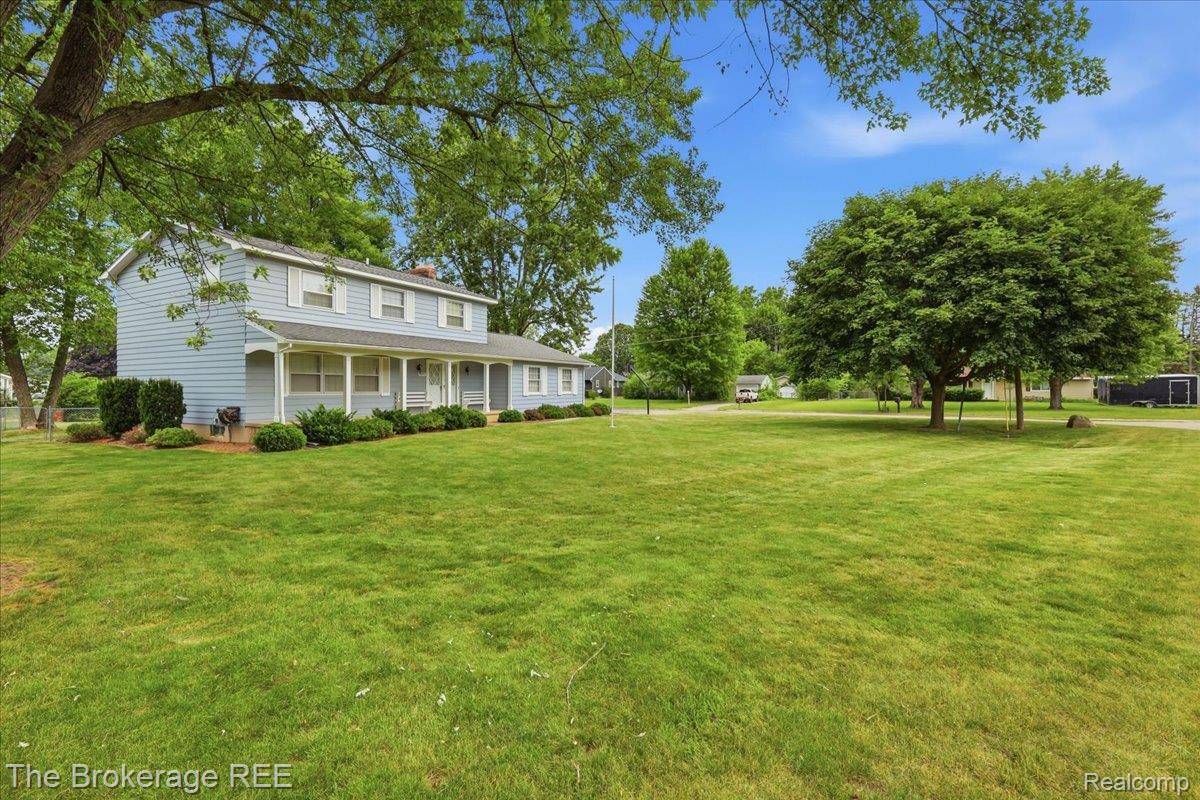 4375 Esta Drive