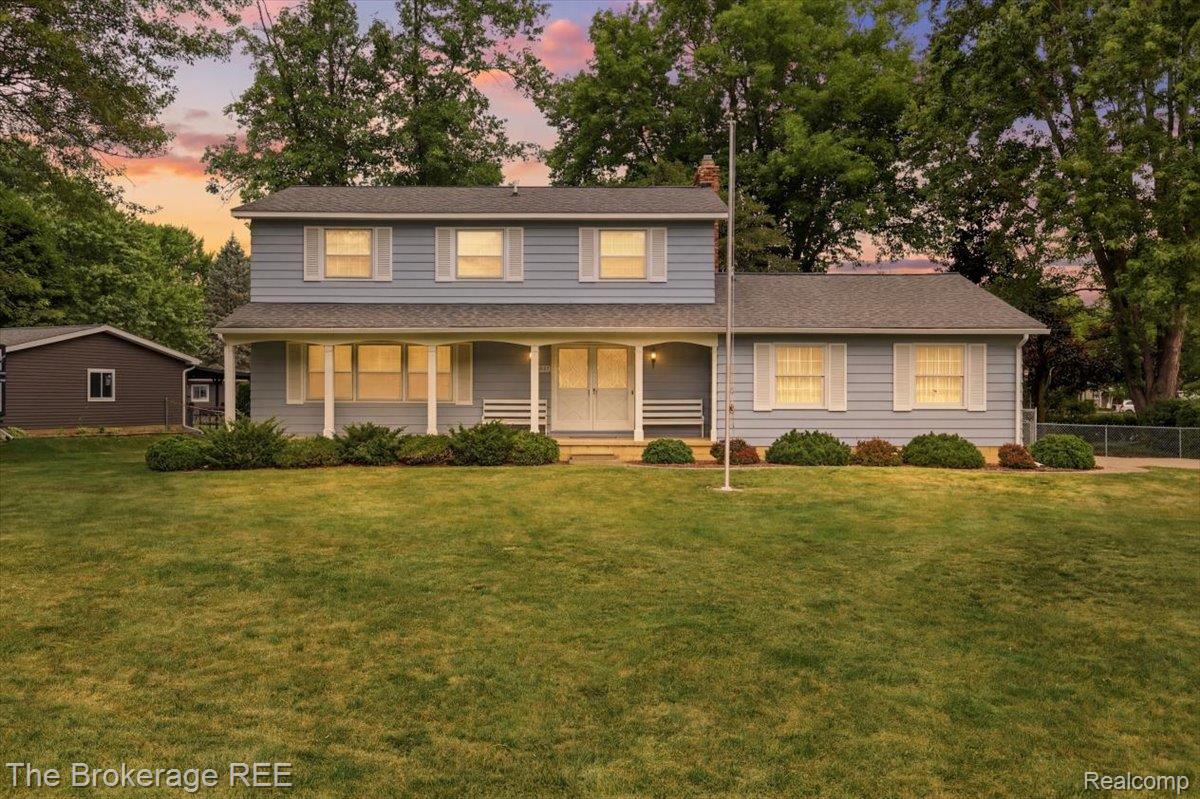 4375 Esta Drive