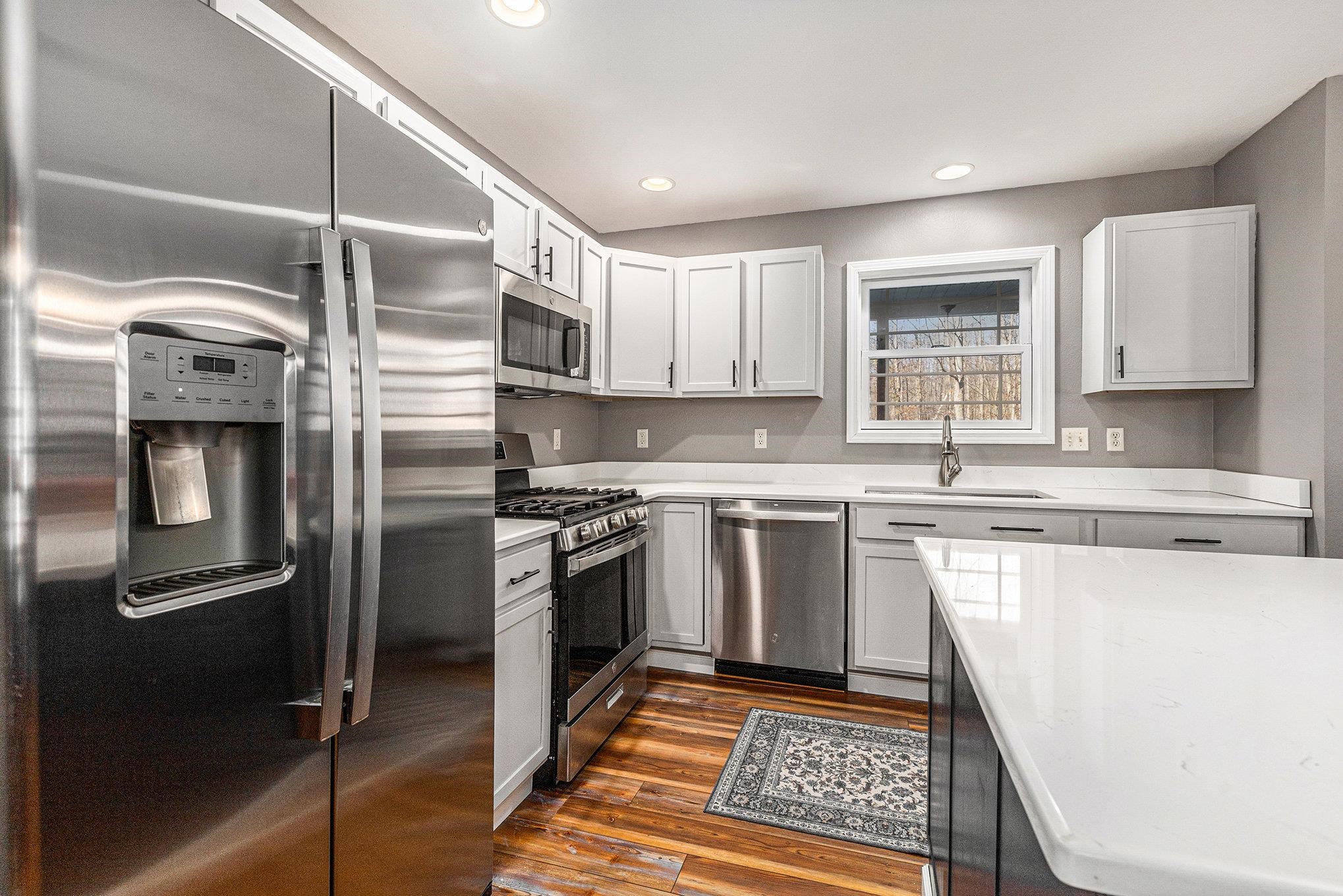 6609 Deepwood Drive
