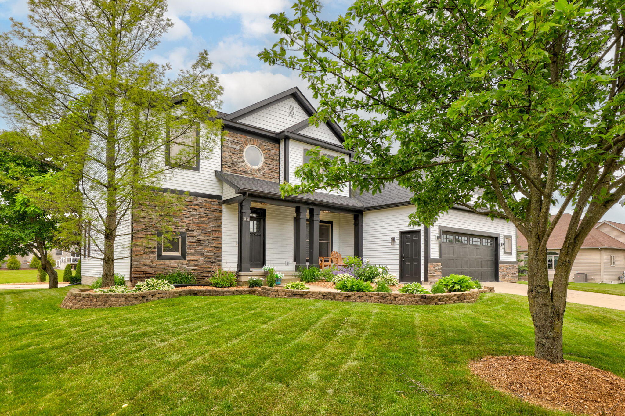 8460 Woodridge Drive