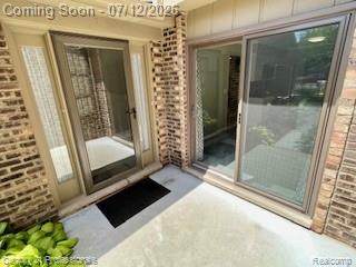 1816 Burning Bush Court