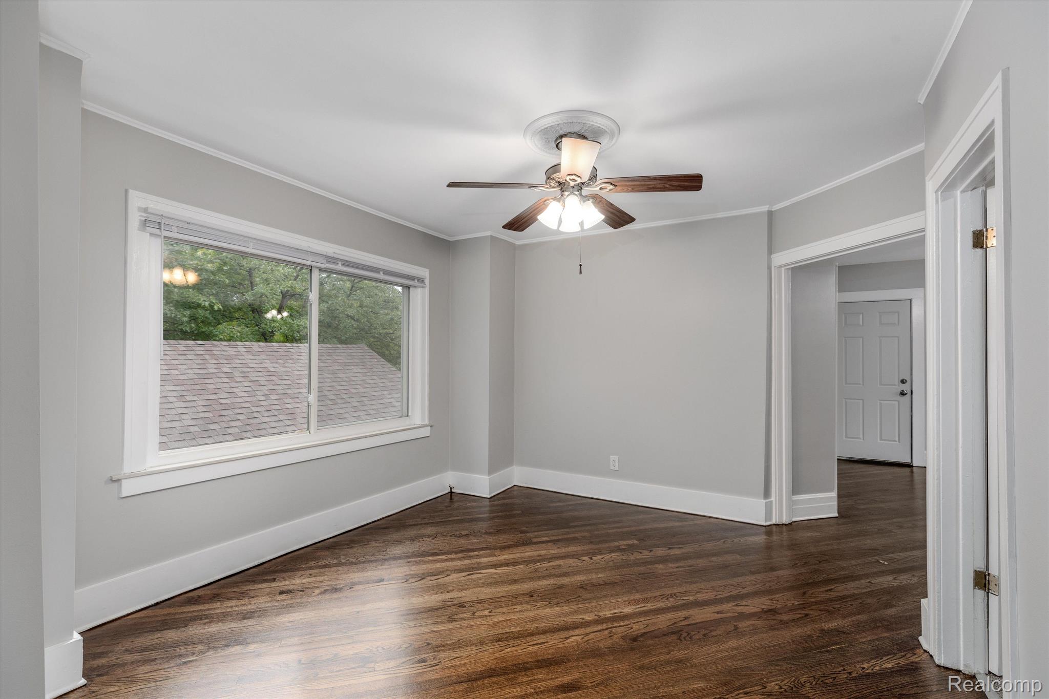 Ferndale City, Michigan 48220, United States, 2 Bedrooms Bedrooms, ,1 BathroomBathrooms,Residential,Active,138614