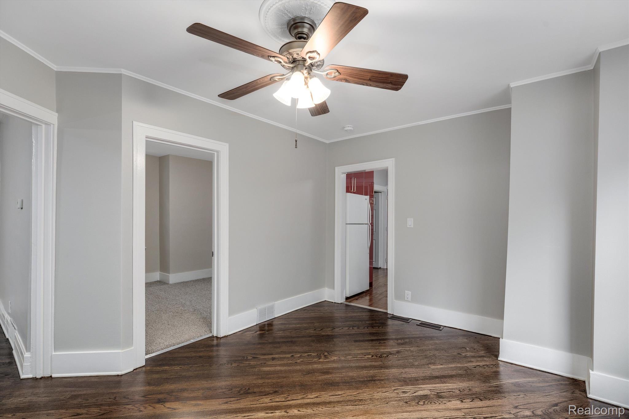 Ferndale City, Michigan 48220, United States, 2 Bedrooms Bedrooms, ,1 BathroomBathrooms,Residential,Active,138614