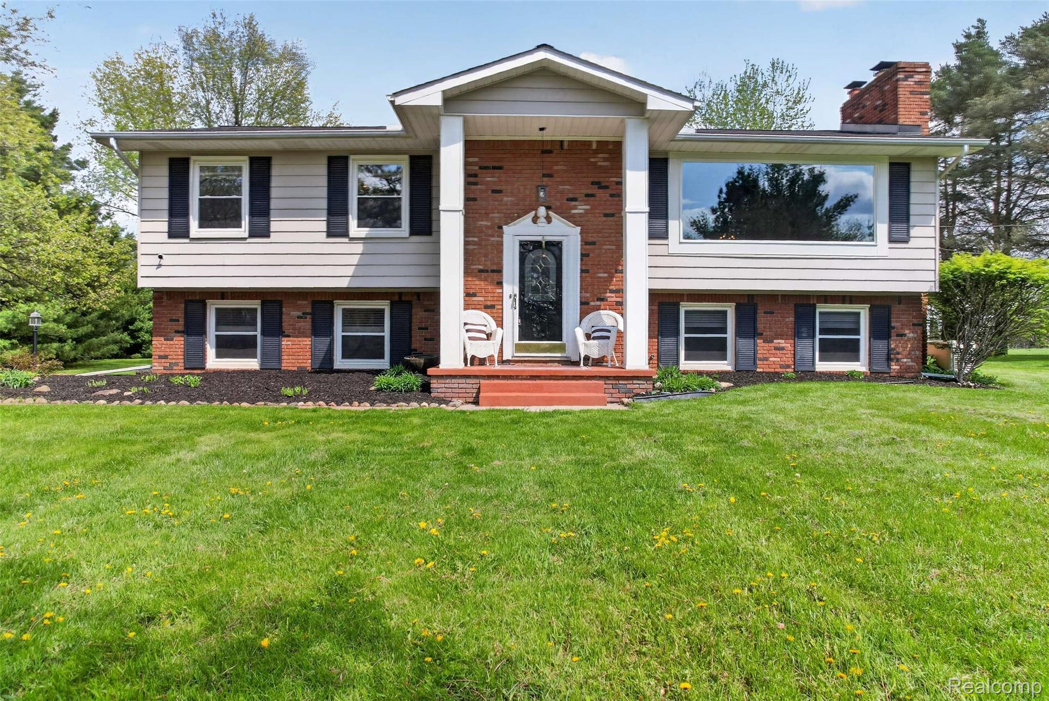 1180 N Hurd Road
