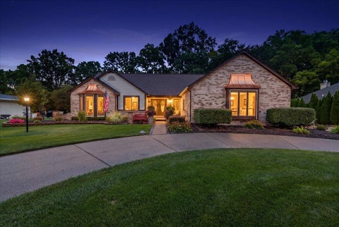 Photo of 23811 Ronita Drive, Macomb Township, MI 48042 (MLS # 58050222400)