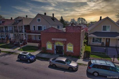 2974 TROWBRIDGE Street Hamtramck City MI 48212