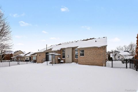 Tiny photo for 38846 Hampton Court, Harrison Charter Township, MI 48045 (MLS # 20251055699)