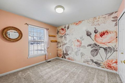 Tiny photo for 38846 Hampton Court, Harrison Charter Township, MI 48045 (MLS # 20251055699)