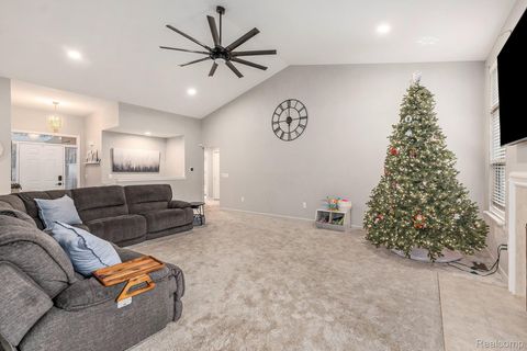 Tiny photo for 38846 Hampton Court, Harrison Charter Township, MI 48045 (MLS # 20251055699)