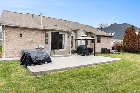 Tiny photo for 38846 Hampton Court, Harrison Charter Township, MI 48045 (MLS # 20251055699)