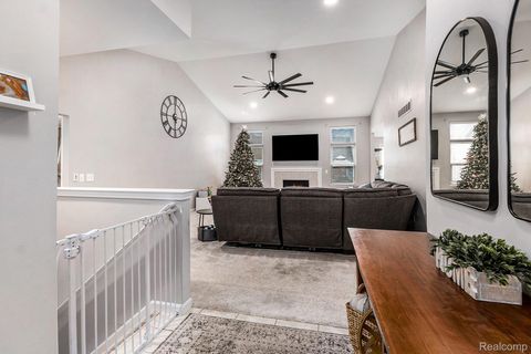 Tiny photo for 38846 Hampton Court, Harrison Charter Township, MI 48045 (MLS # 20251055699)