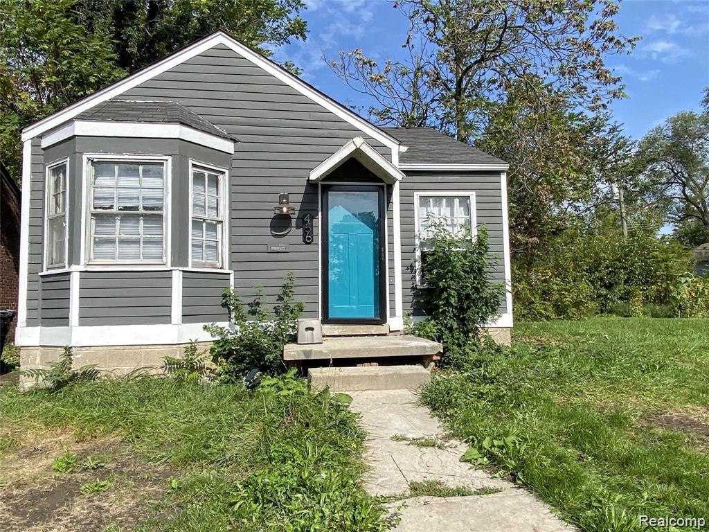 456 W Margaret Street