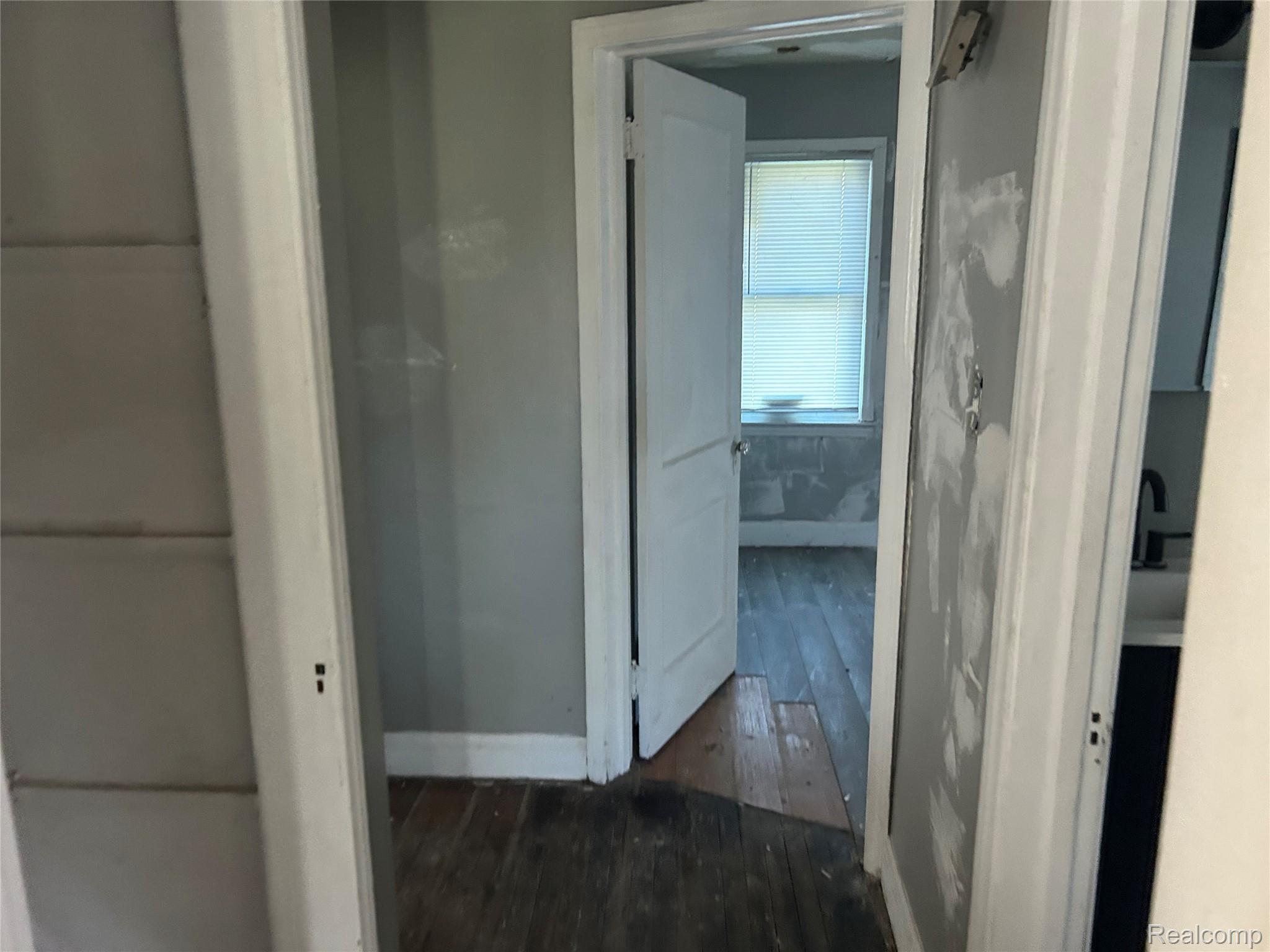 456 W Margaret Street