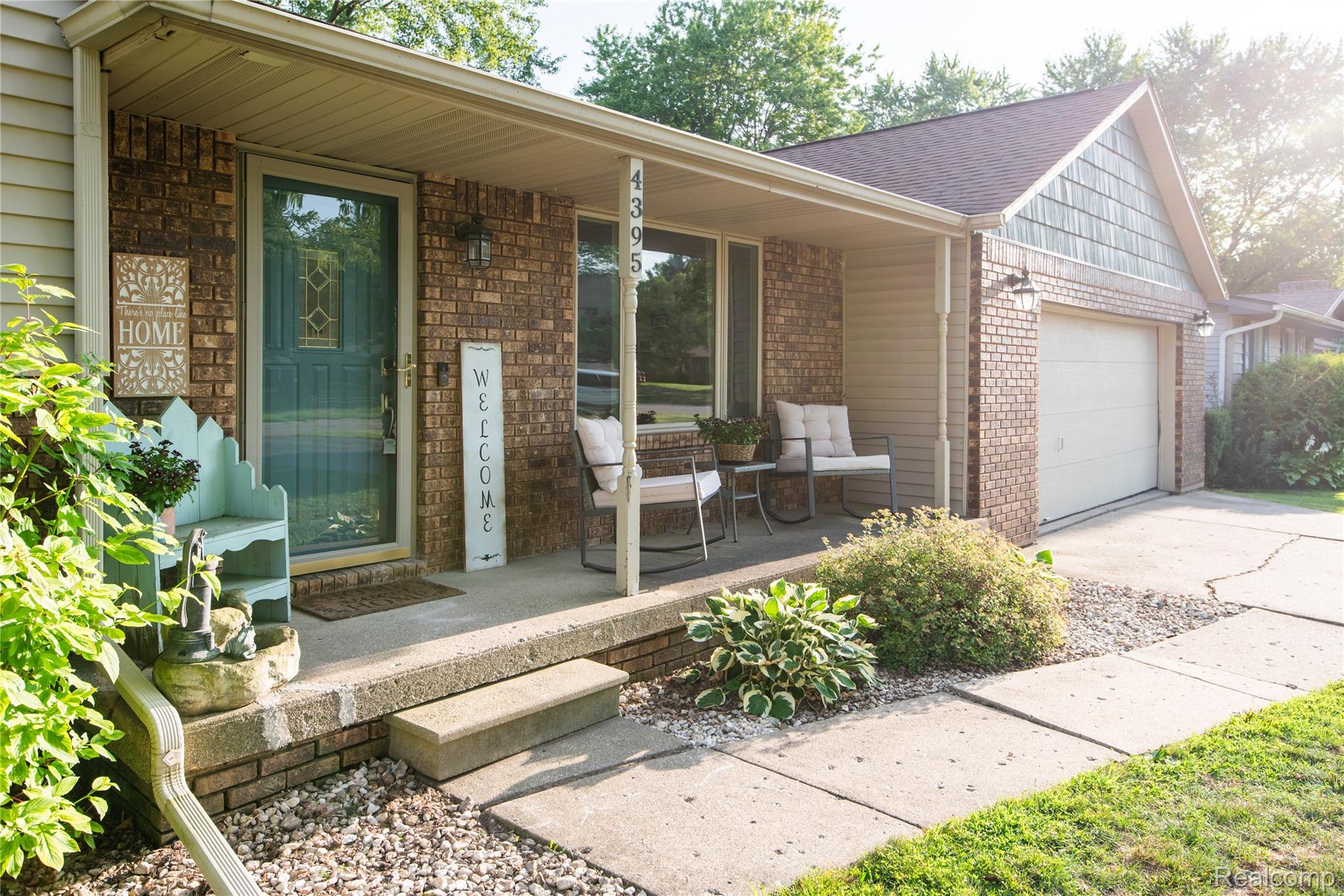 4395 Regency Road