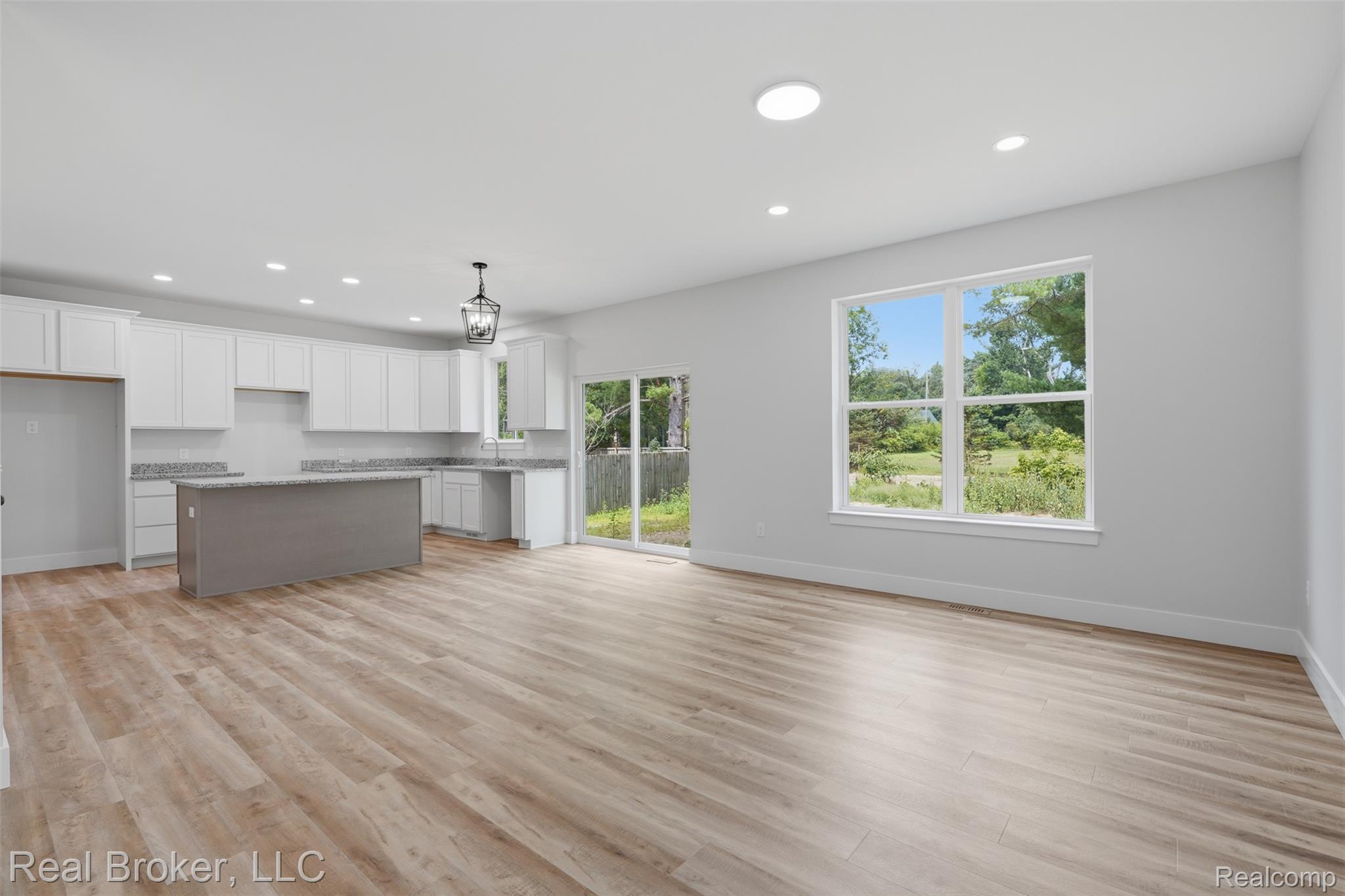 9400 Roland Drive
