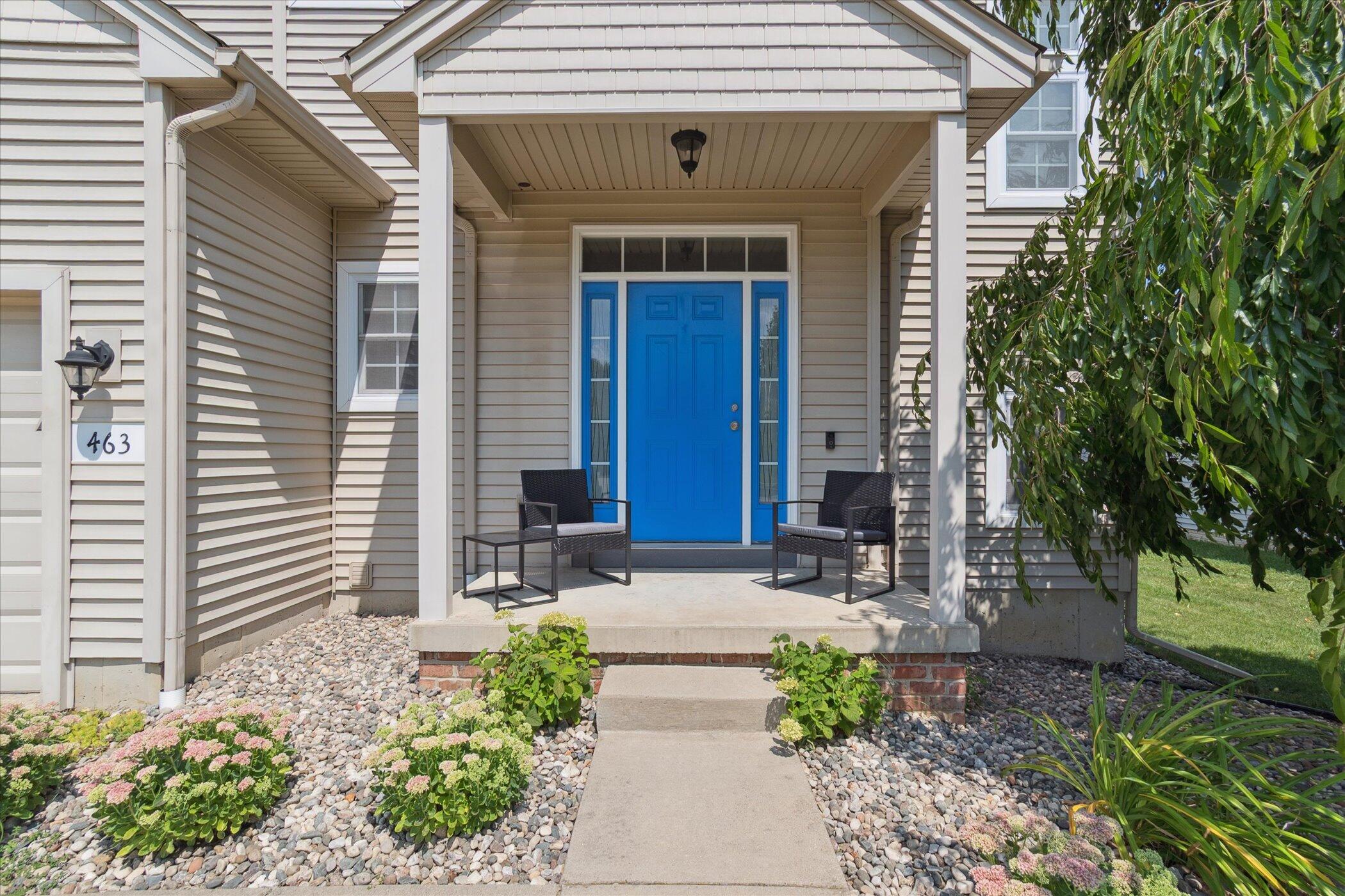 463 Hickory Bluff Lane