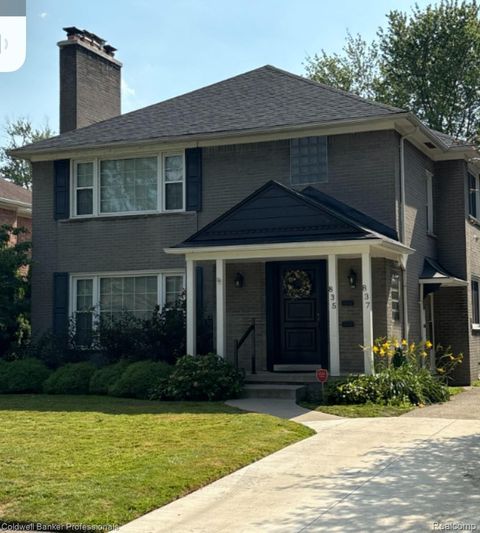 835 Harcourt Road Grosse Pointe City MI 48230