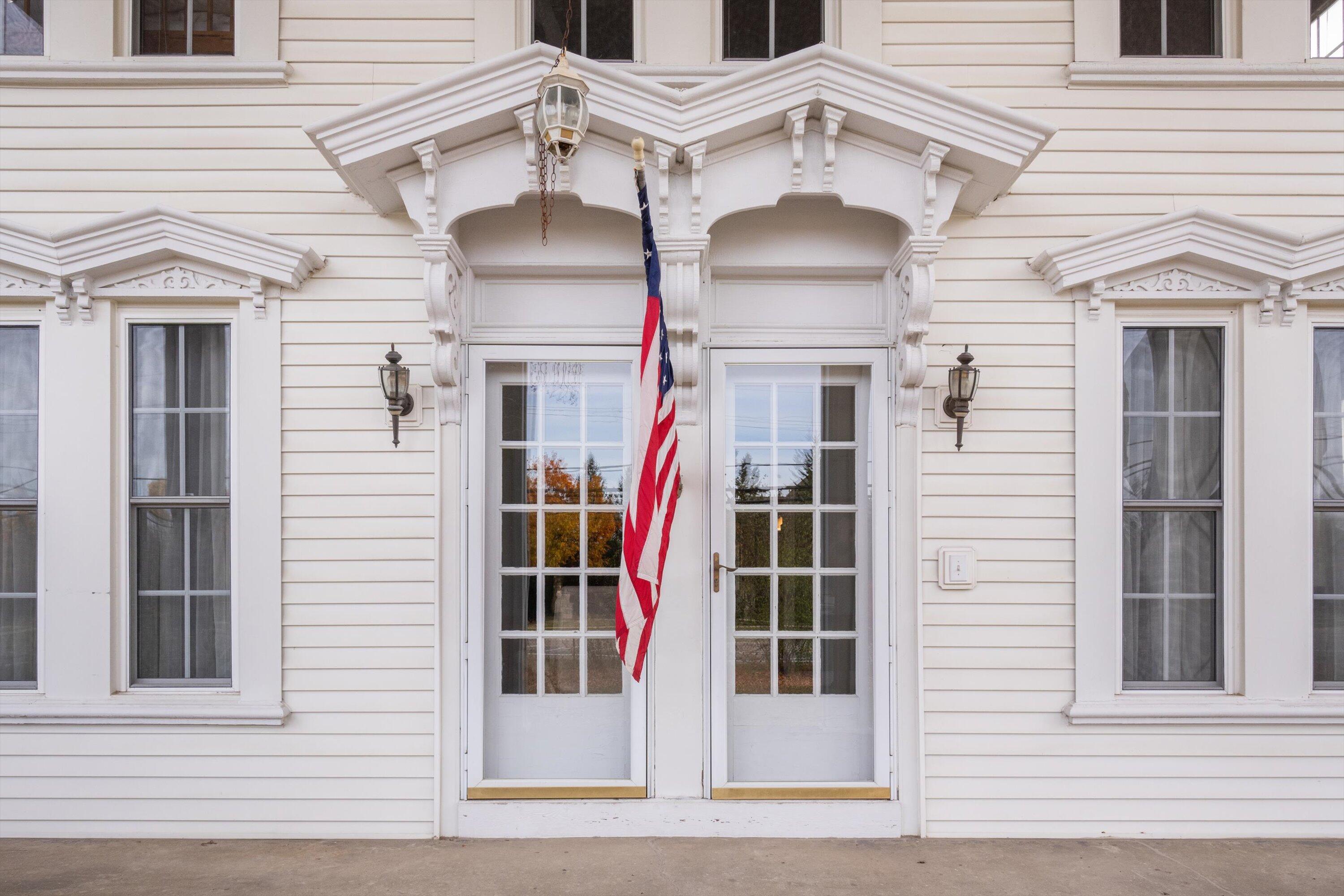 48525 Eight Mile Road