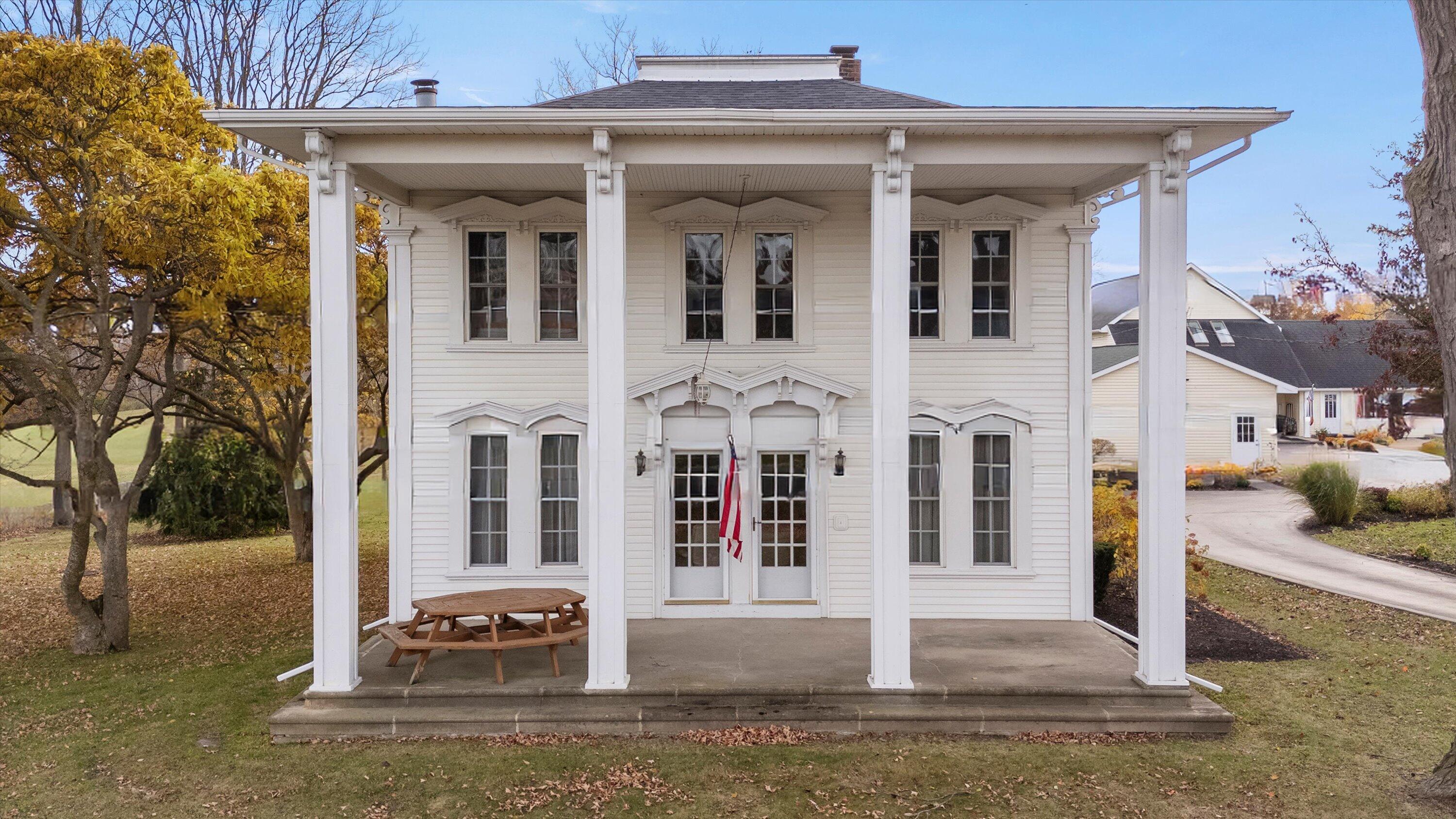 48525 Eight Mile Road