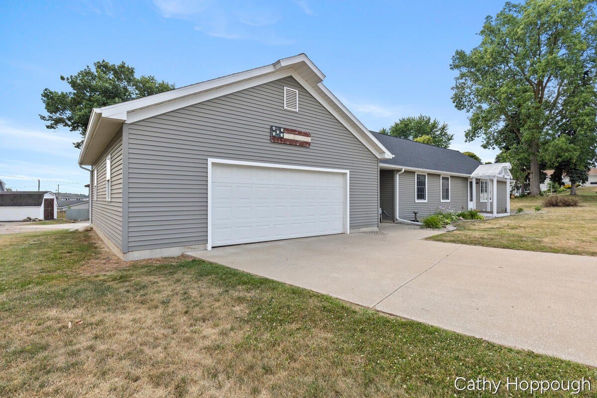 918 Emerald Circle