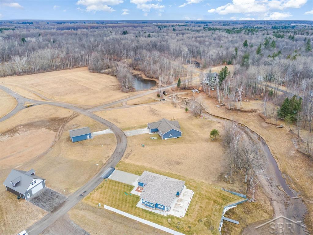 863 E Shoreline Drive