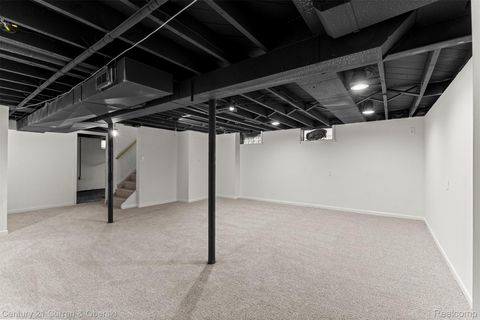 Tiny photo for 24084 Currier Street, Dearborn Heights City, MI 48125 (MLS # 20261003125)