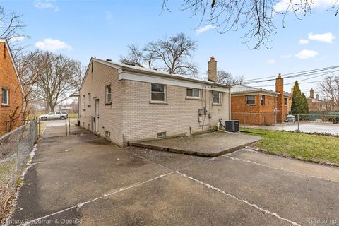 Tiny photo for 24084 Currier Street, Dearborn Heights City, MI 48125 (MLS # 20261003125)