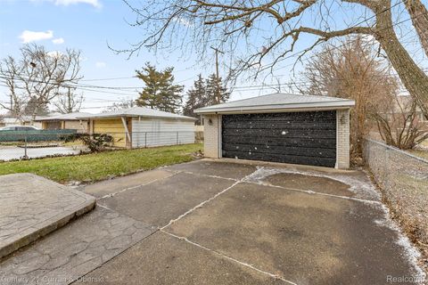 Tiny photo for 24084 Currier Street, Dearborn Heights City, MI 48125 (MLS # 20261003125)