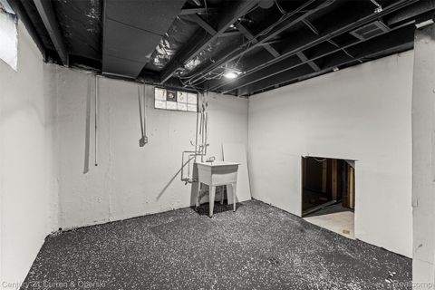 Tiny photo for 24084 Currier Street, Dearborn Heights City, MI 48125 (MLS # 20261003125)