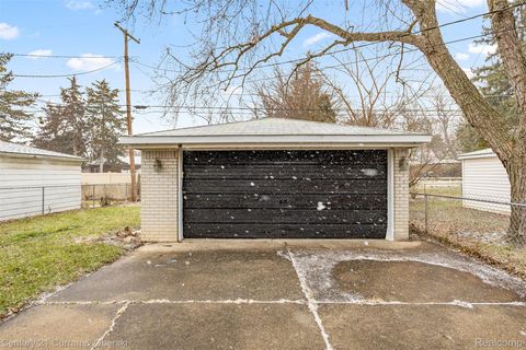 Tiny photo for 24084 Currier Street, Dearborn Heights City, MI 48125 (MLS # 20261003125)