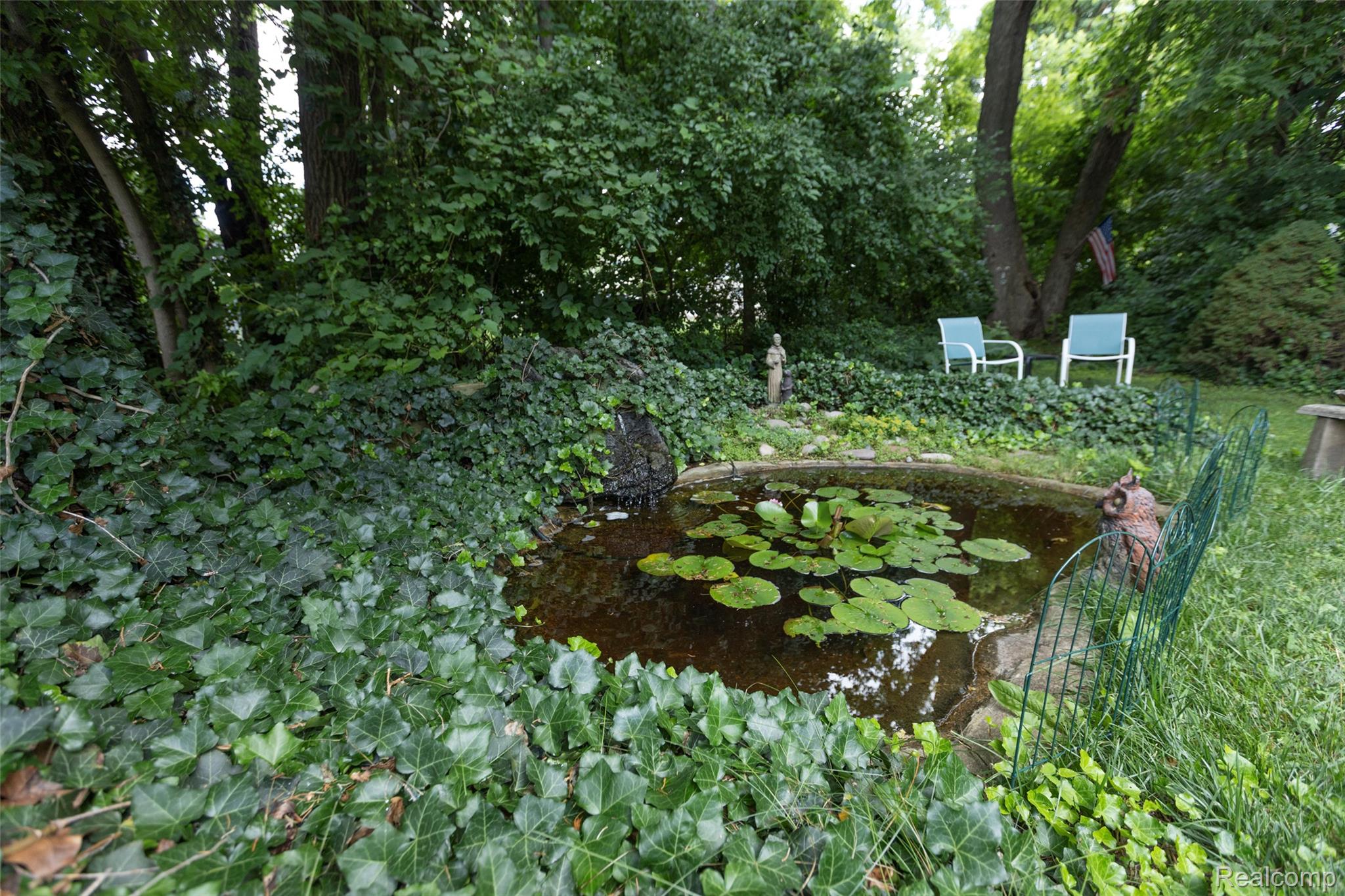 Waterford Charter Township, Michigan 48329, United States, 3 Bedrooms Bedrooms, ,2 BathroomsBathrooms,Residential,Active,207414