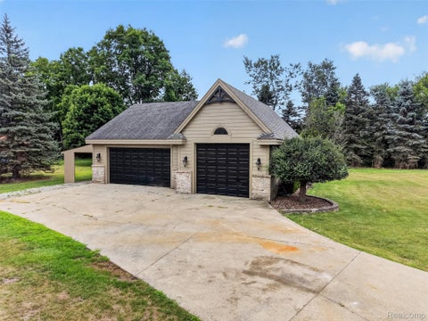 Tiny photo for 56769 McKenzi Lane, Lyon Charter Township, MI 48178 (MLS # 20261062658)