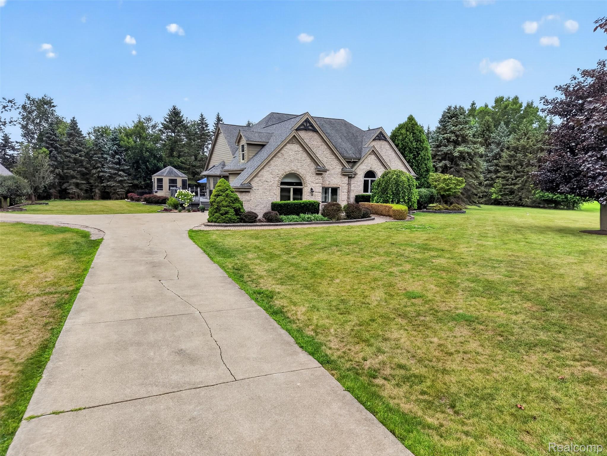 56769 McKenzi Lane