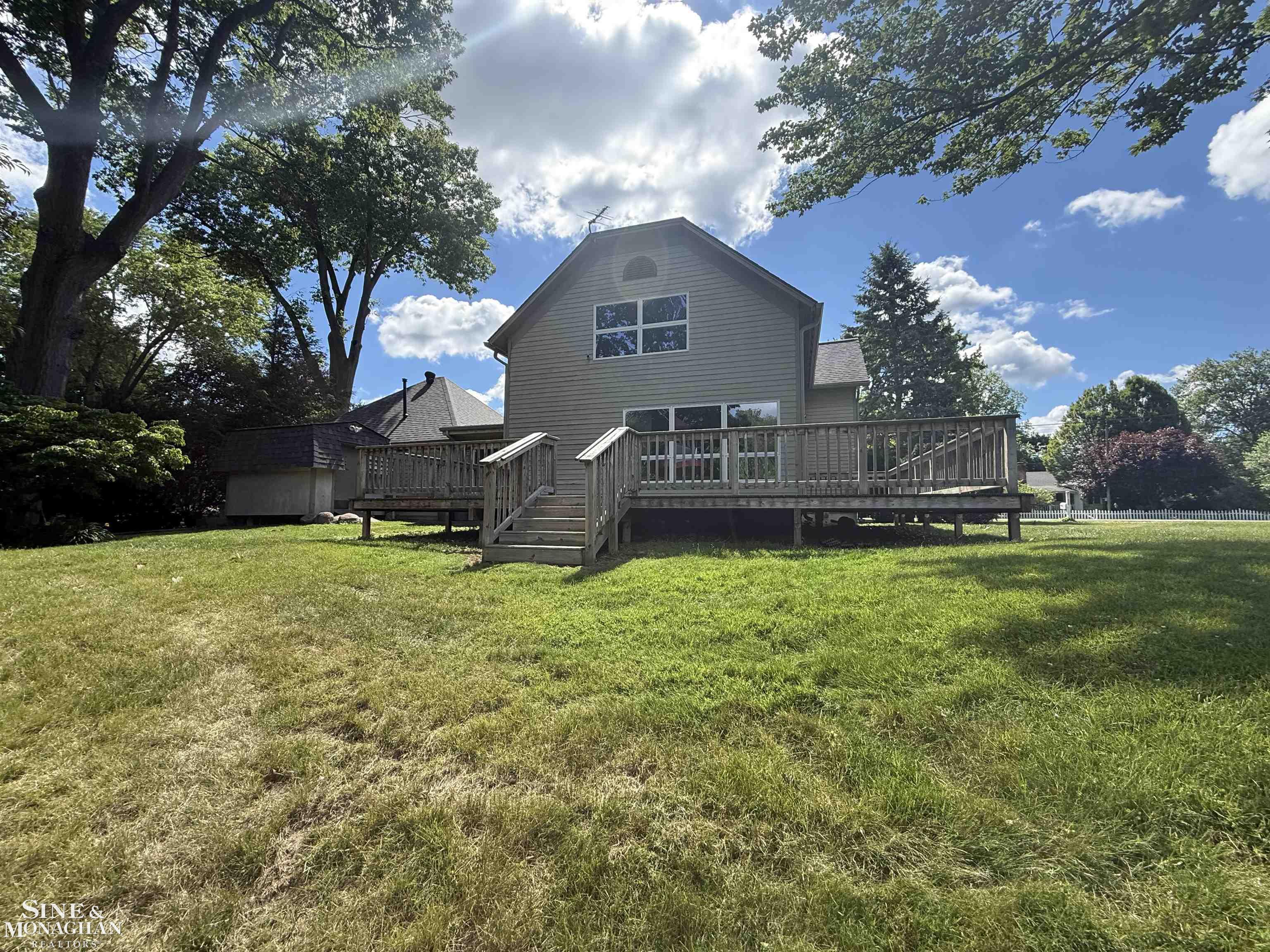 2218 St. Clair Highway Highway