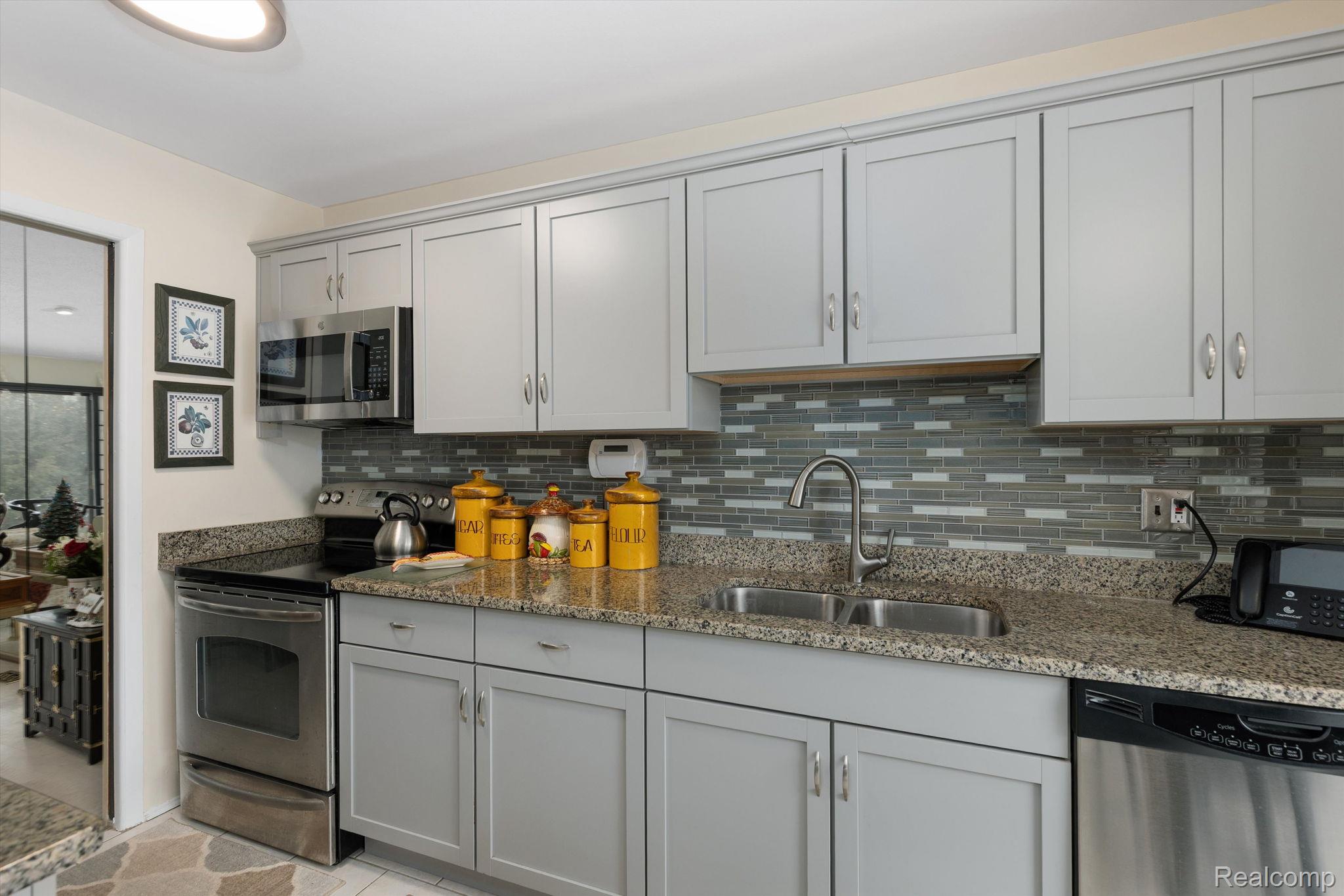 28440 Villa Court N suite 507