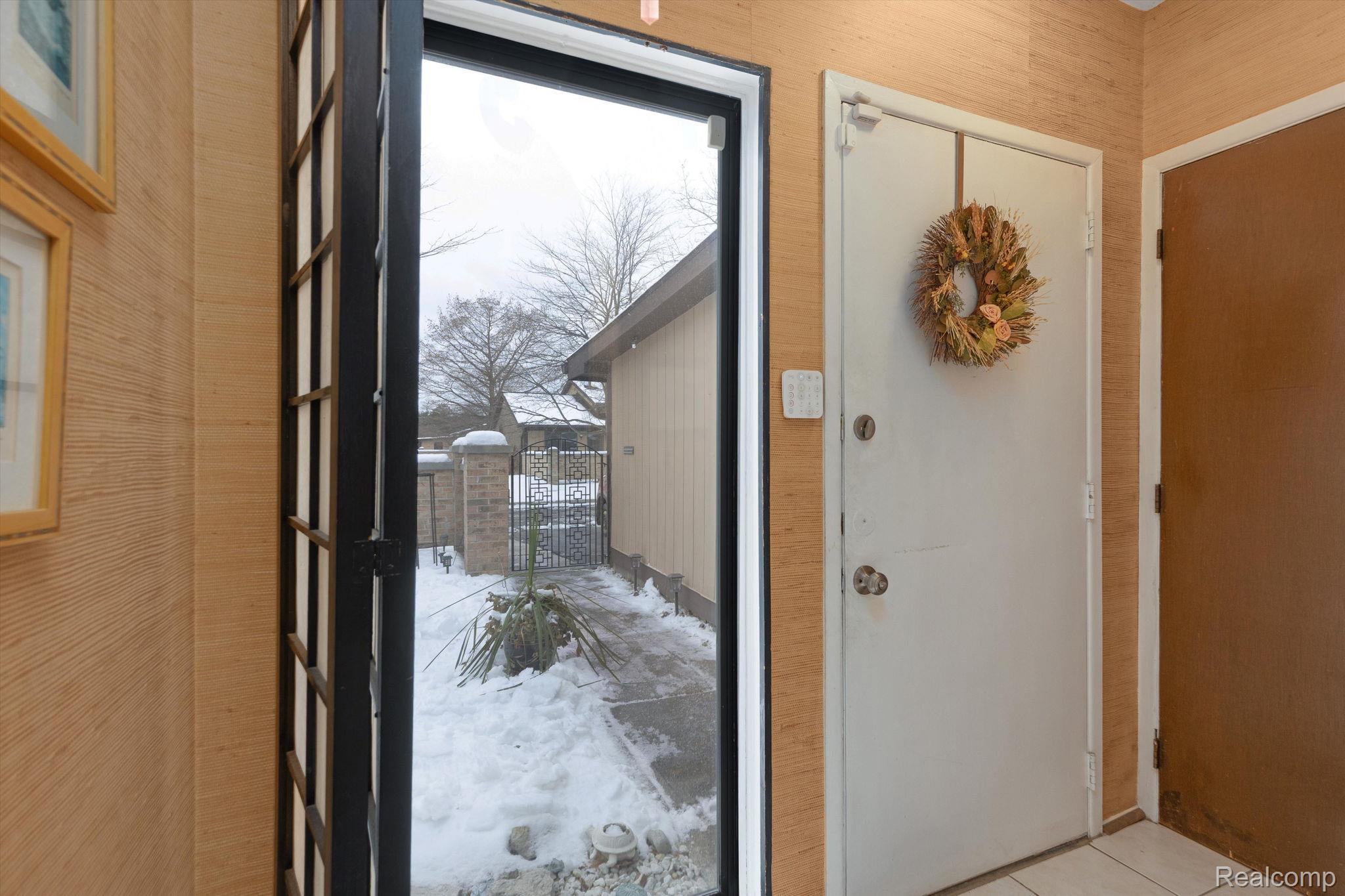 28440 Villa Court N suite 507