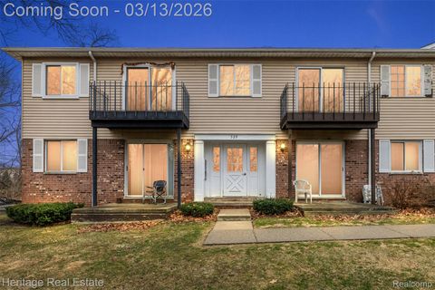 5299 Highland Road 202 Waterford Charter Township MI 48327