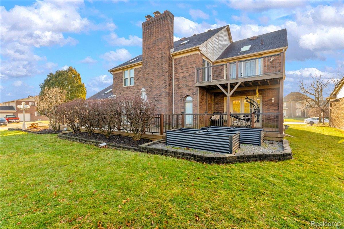 18676 Country Club Circle