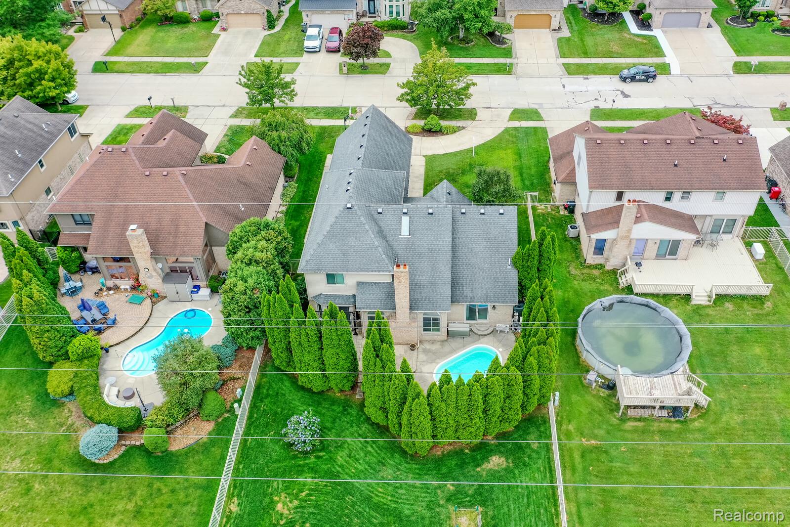 43274 Hillsboro Drive