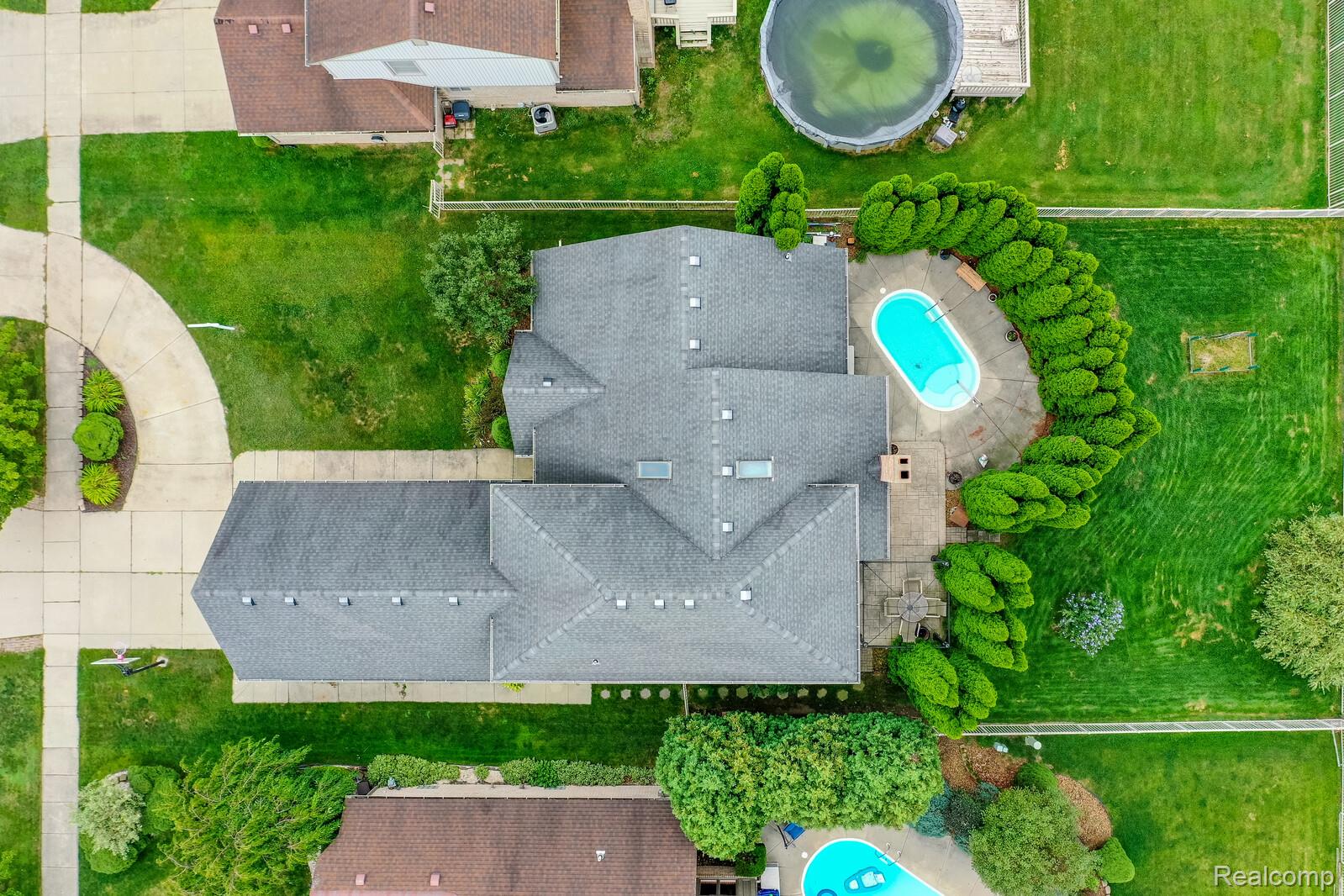 43274 Hillsboro Drive