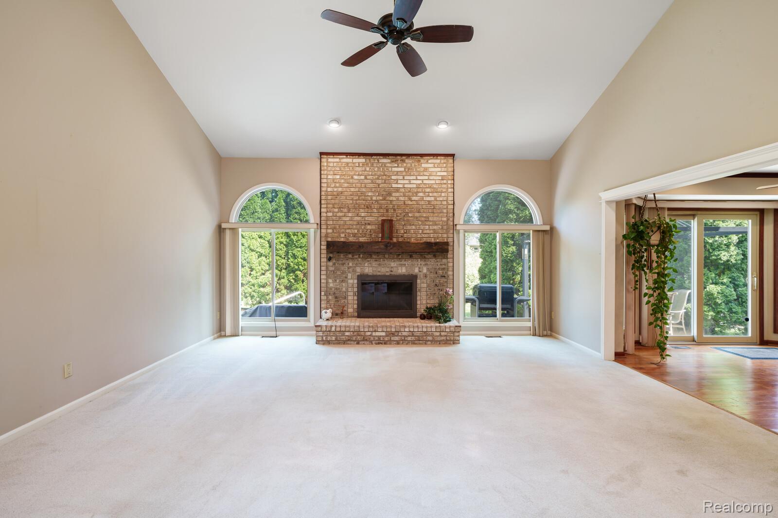 43274 Hillsboro Drive