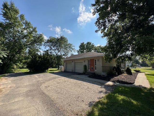 58221 Travis Road