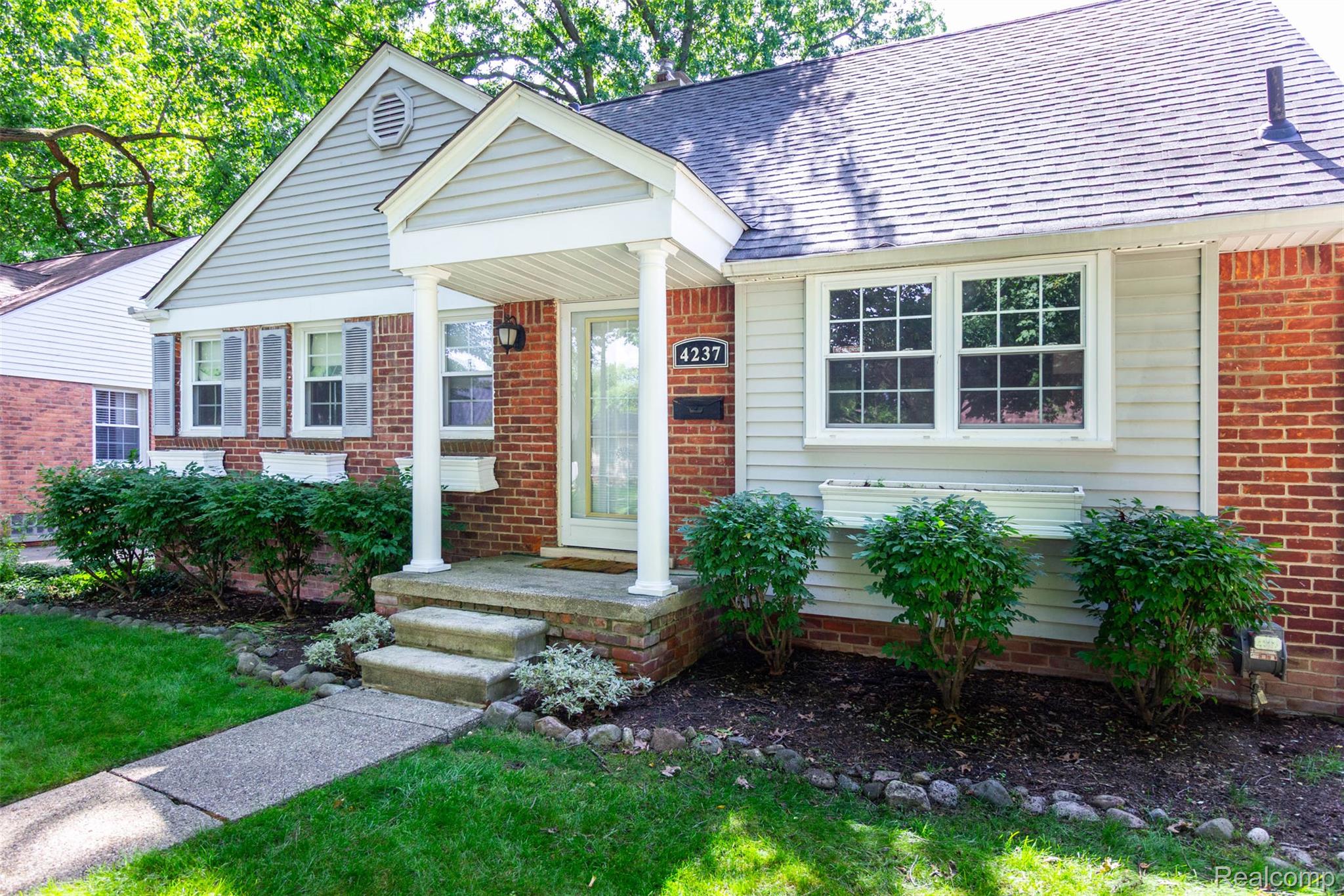 4237 Wakefield Road