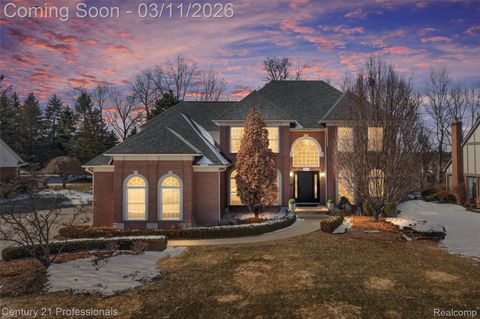 2392 Kingscross Drive Shelby Charter Township MI 48316