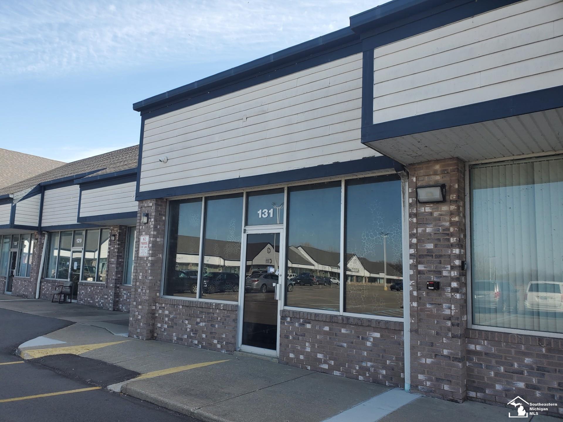 14930 #131 &132 LaPlaisance Road