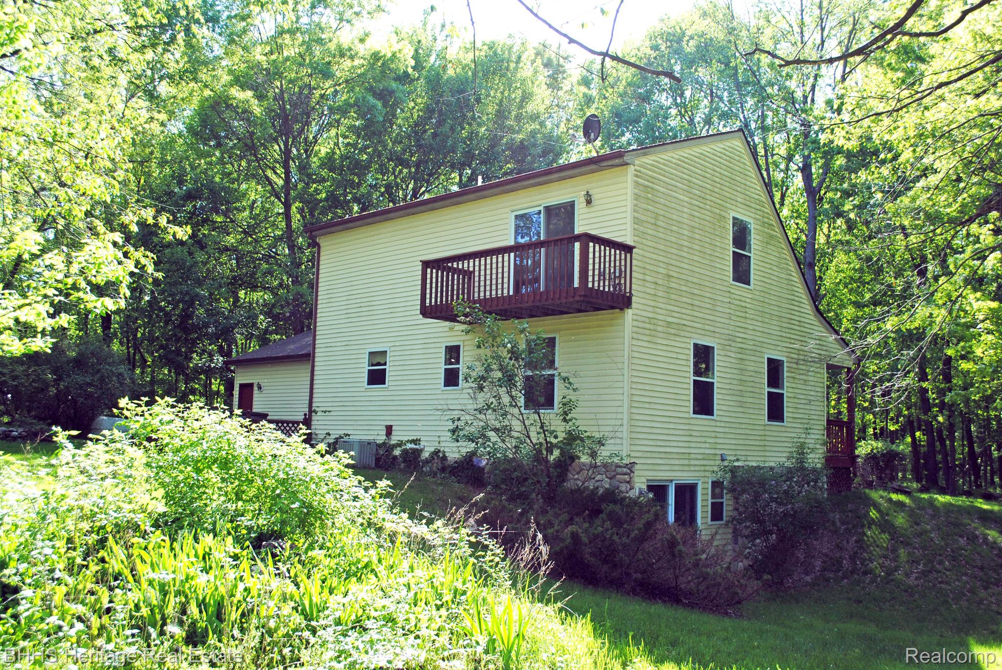 6637 CEDAR LAKE Road
